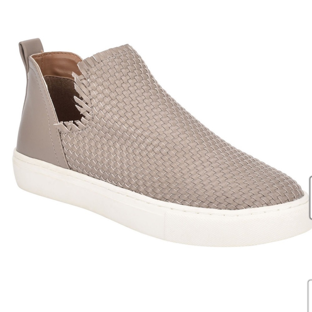 *Free- Worn ONCE Neutral color Slip-on sneakers. Goes with almost everything!